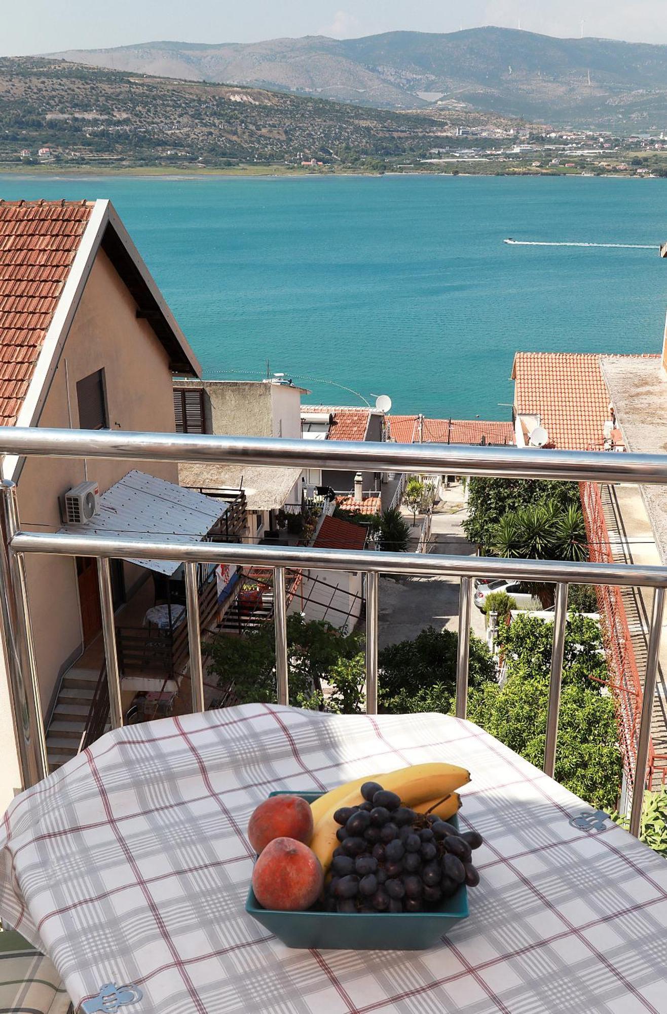 Apartments Mandaric Traù Esterno foto